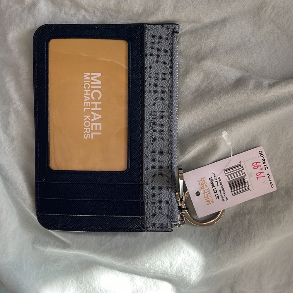 Michael Kors Jet Set Travel Coin Pouch - Picture 2 of 2